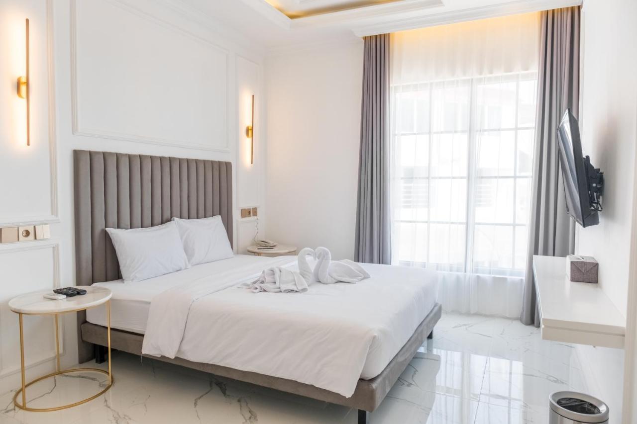 Kala Hotel Semarang Jomblang Kültér fotó
