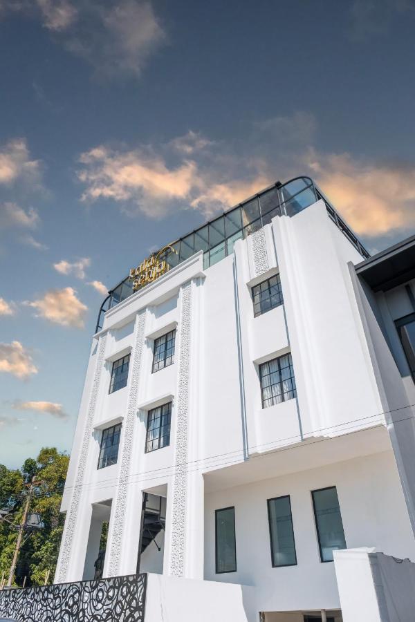 Kala Hotel Semarang Jomblang Kültér fotó