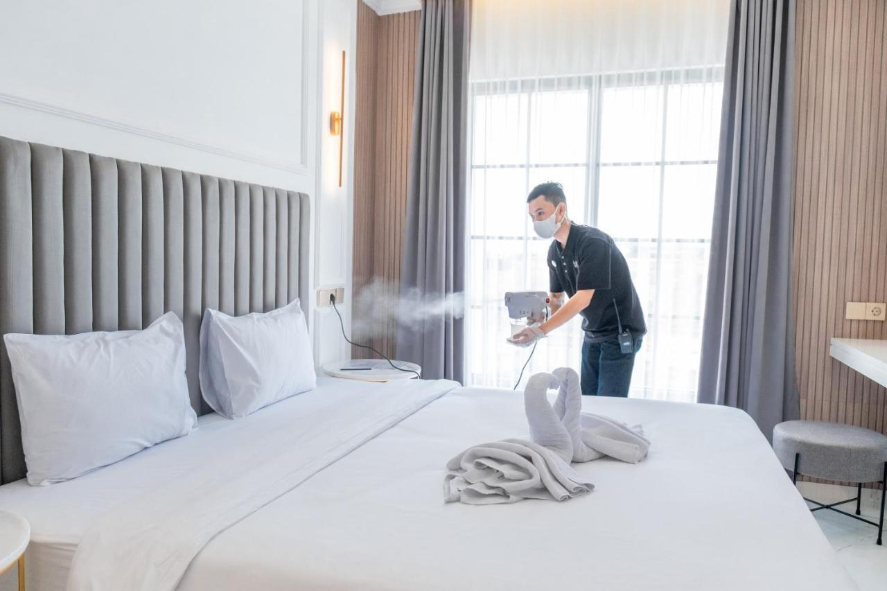 Kala Hotel Semarang Jomblang Kültér fotó